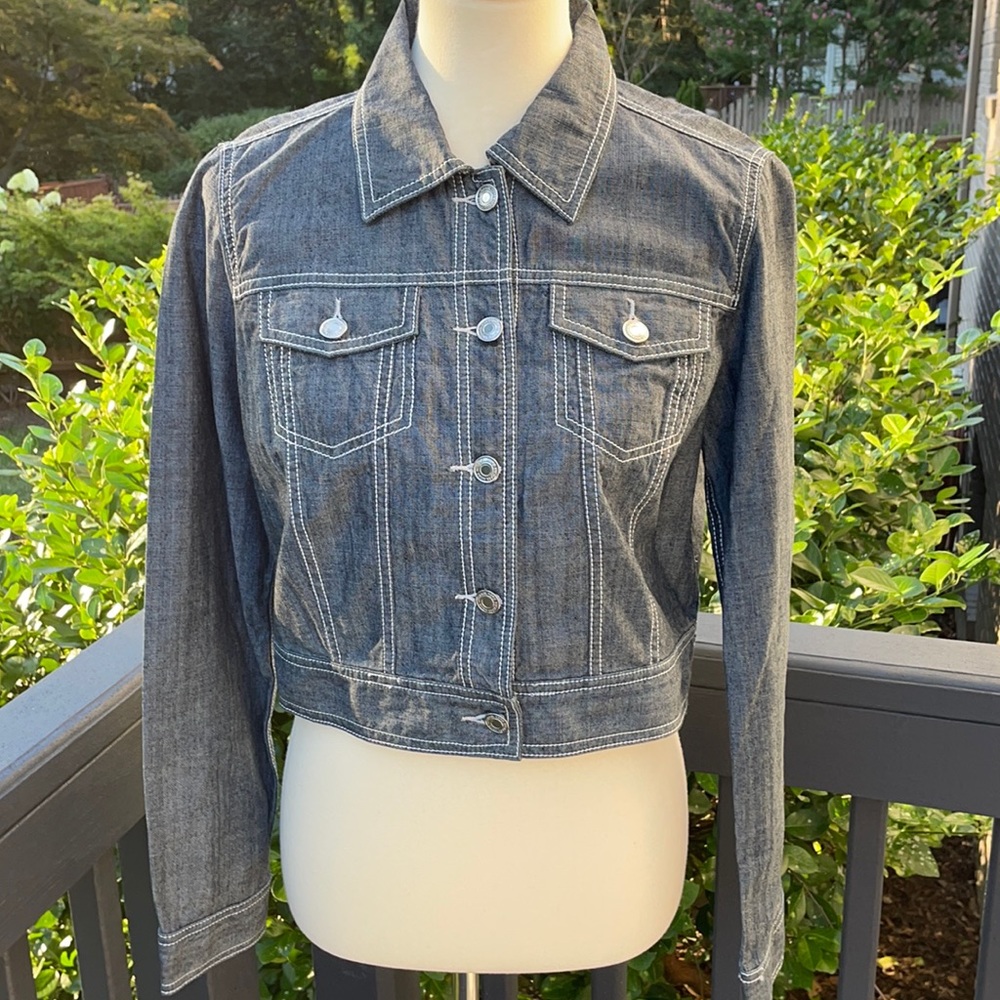 Classic Women's Cropped Denim Jacket - Dark Grayish Blue.